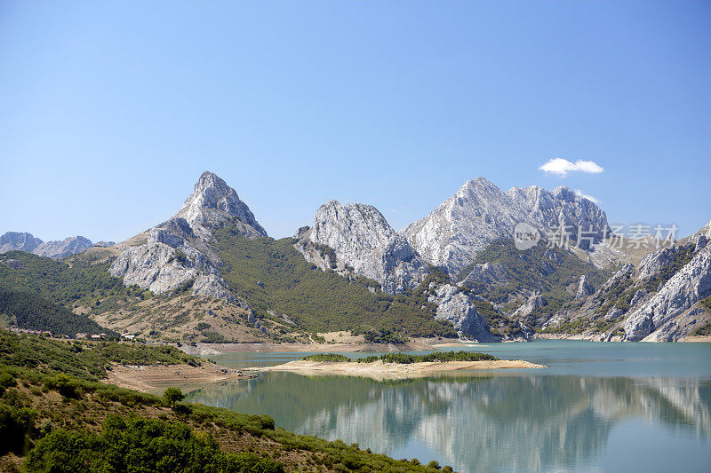 Riano和Picos de Europa